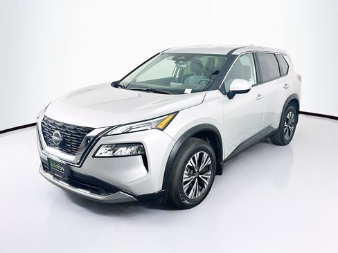 Used 2023 Nissan Rogue SV FWD image 3