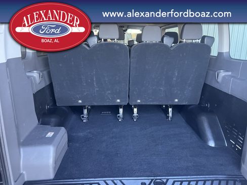 Used 2023 Ford Transit 350 XLT image 18
