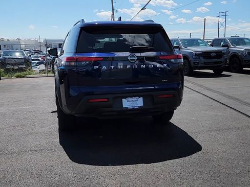 Used 2025 Nissan Pathfinder SV AWD/4WD image 3