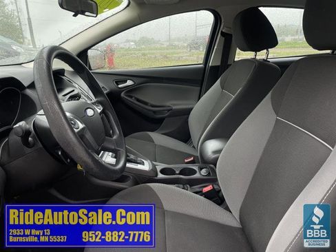 Used 2014 Ford Focus SE FWD image 10