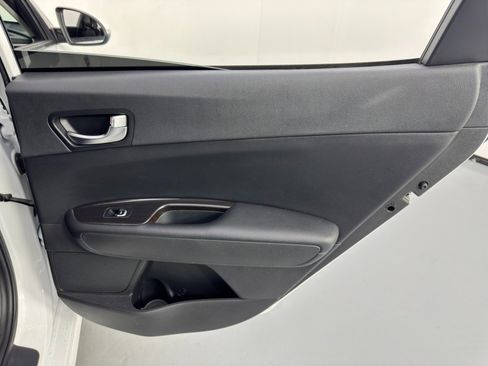 Used 2019 Kia Optima EX image 41