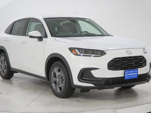 New 2026 Honda HR-V LX image 14