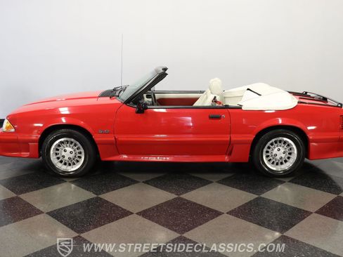 Used 1989 Ford Mustang GT image 2