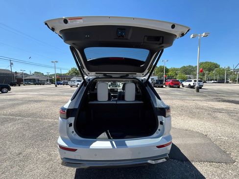 Used 2025 Mitsubishi Outlander SE AWD/4WD image 35