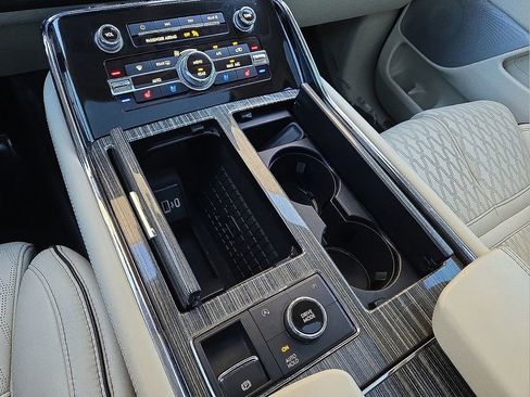 Used 2023 Lincoln Navigator Black Label image 28