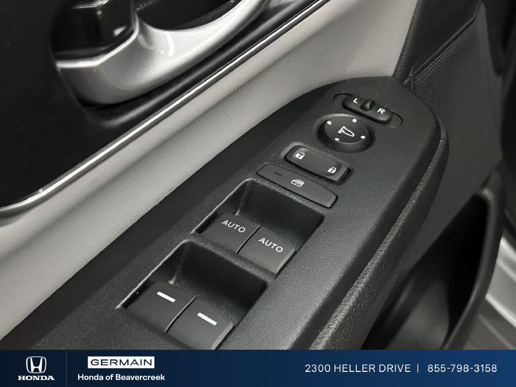 Used 2022 Honda CR-V Touring image 23