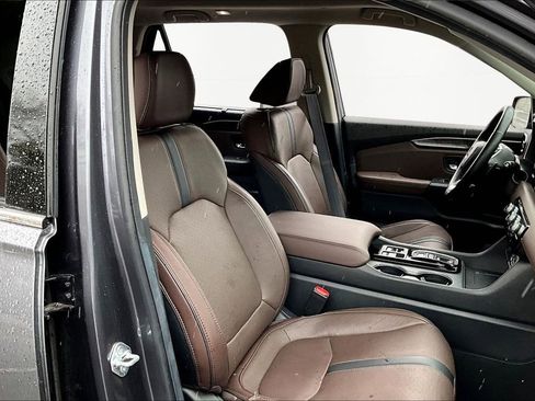 Certified 2025 Honda Pilot Elite image 21