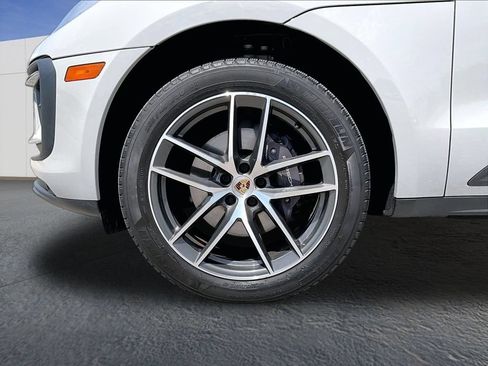 Used 2023 Porsche Macan Turbo AWD/4WD image 11
