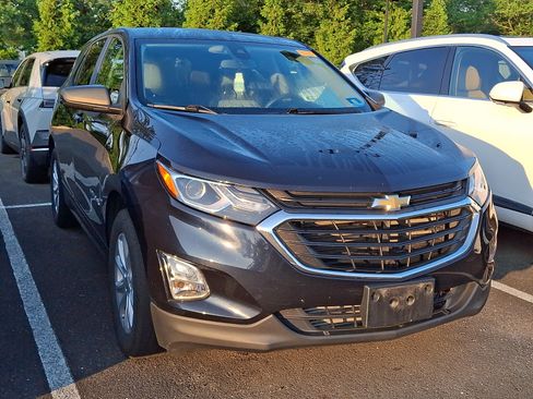 Used 2020 Chevrolet Equinox LS w/ LS Convenience Package FWD image 5