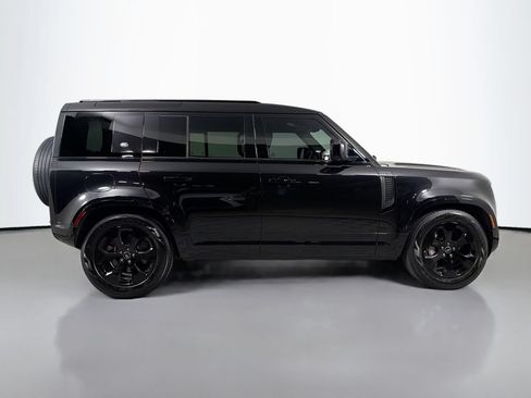Used 2023 Land Rover Defender 110 X-Dynamic SE AWD/4WD image 4