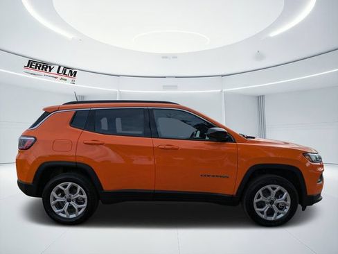 New 2026 Jeep Compass Latitude AWD/4WD image 2