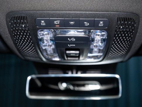 New 2026 Mercedes-Benz GLB 250 image 23
