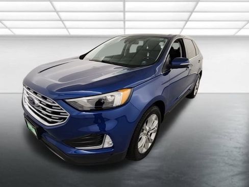 Used 2023 Ford Edge Titanium AWD/4WD image 3