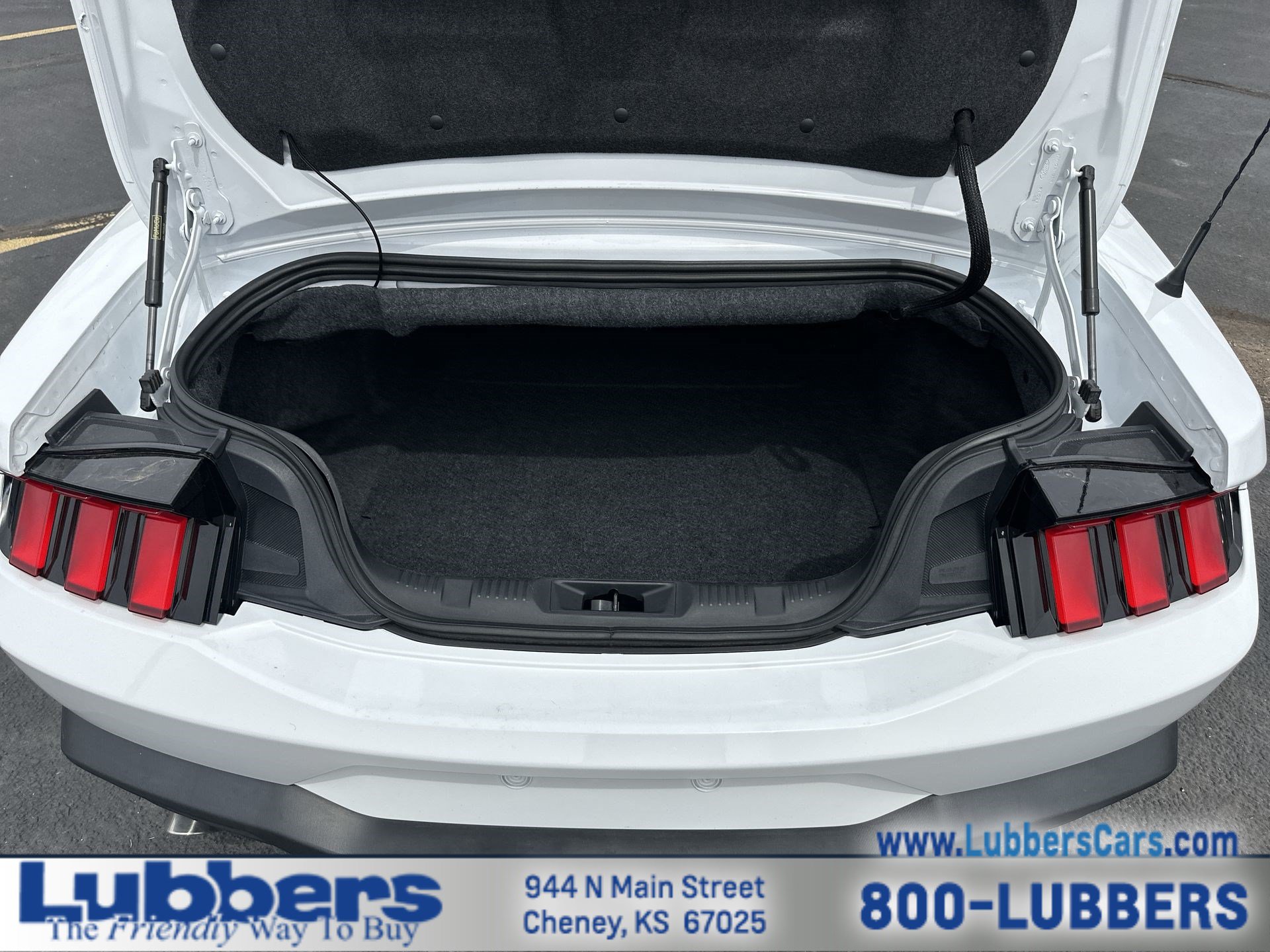 Used 2024 Ford Mustang Premium RWD image 21