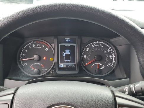 Used 2023 Toyota Tacoma SR image 18