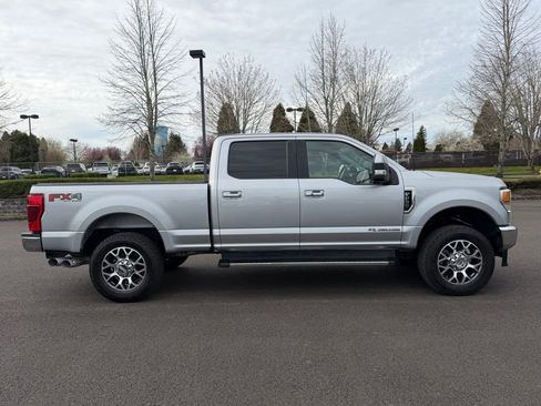 Used 2021 Ford F250 Lariat w/ Lariat Ultimate Package AWD/4WD image 9