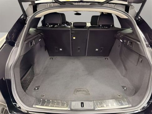 Used 2019 Jaguar F-PACE Prestige image 37