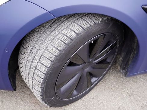 Used 2021 Tesla Model S Plaid image 13