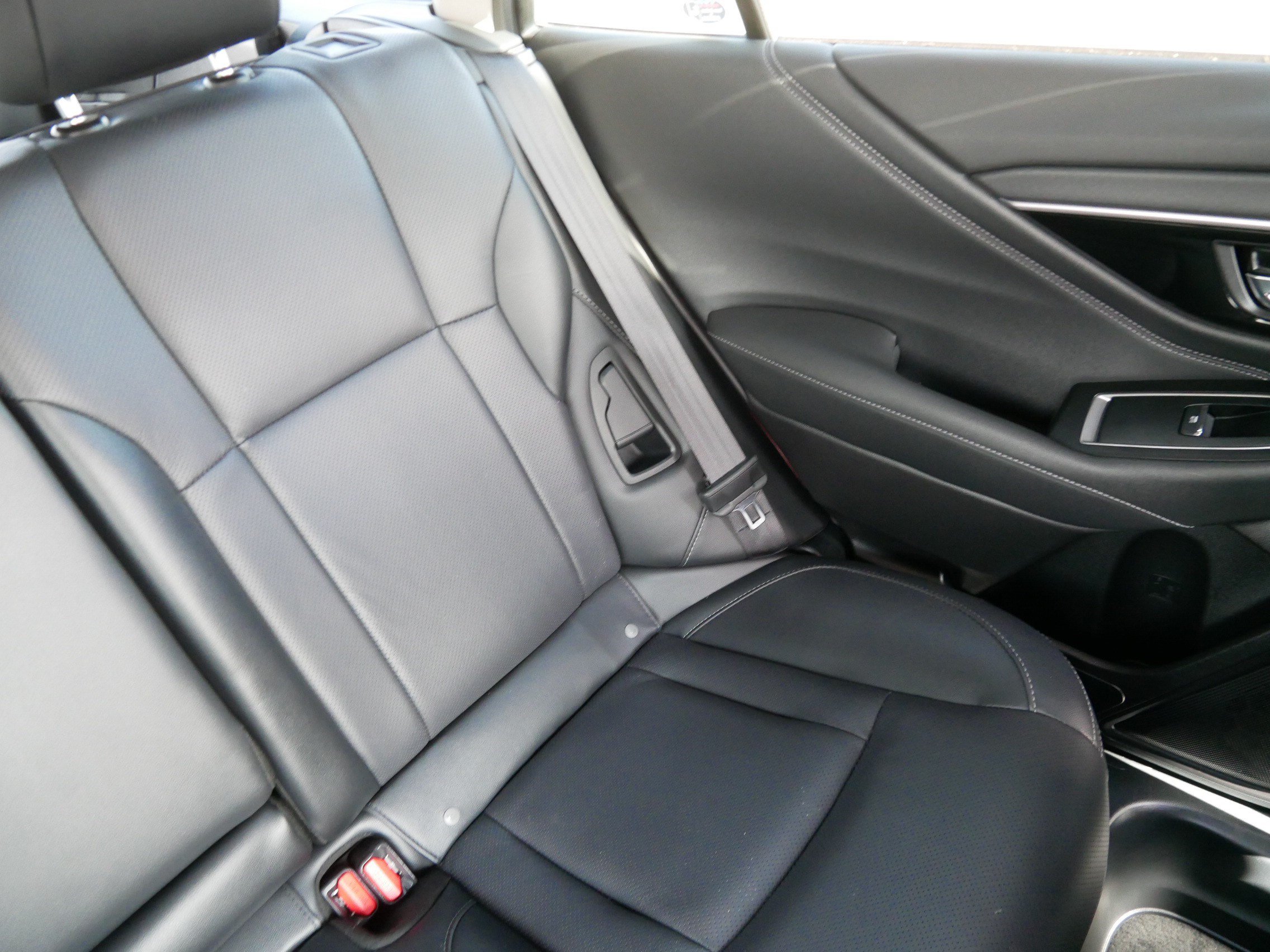 Used 2023 Subaru Outback Limited AWD/4WD image 14