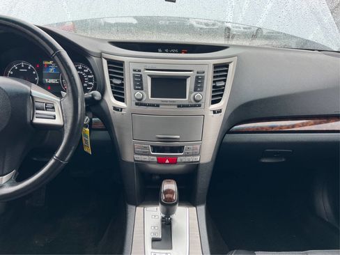 Used 2013 Subaru Legacy 2.5i Limited image 14