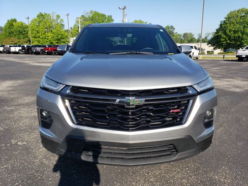 Used 2023 Chevrolet Traverse RS w/ LPO, Floor Liner Package FWD image 7