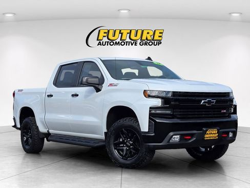 Used 2021 Chevrolet Silverado 1500 LT Trail Boss w/ LPO, Dark Essentials Package image 1