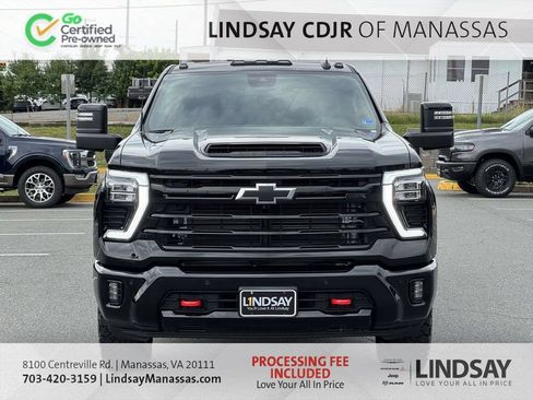 Used 2026 Chevrolet Silverado 2500 LTZ w/ Trail Boss Package AWD/4WD image 3