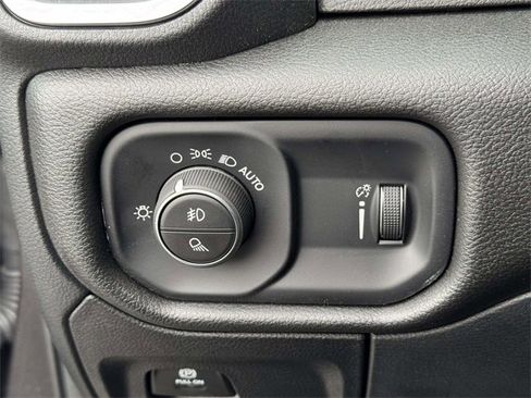 New 2025 RAM 1500 Tradesman image 10