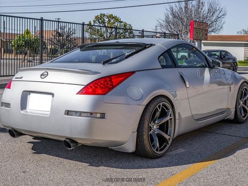 Used 2006 Nissan 350Z Coupe w/ (N93) Cargo Convenience Pkg RWD image 8