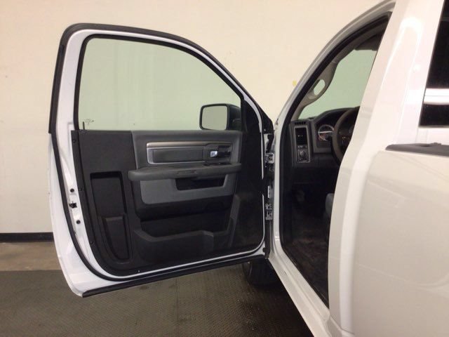 Used 2018 RAM 1500 Express RWD image 10