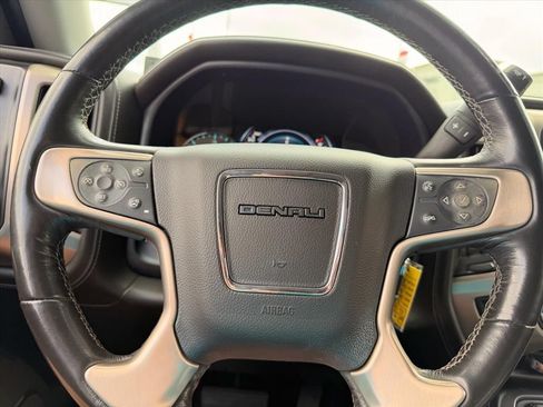 Used 2018 GMC Sierra 1500 Denali AWD/4WD image 17