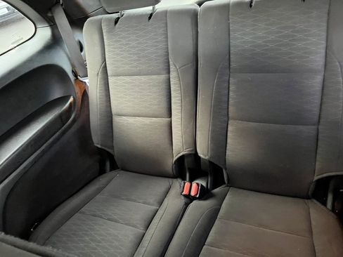 Used 2020 Dodge Durango SXT image 11