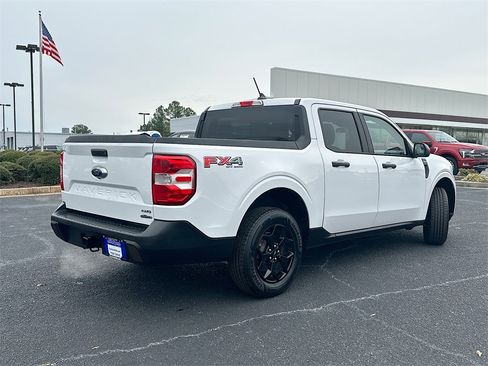 Used 2023 Ford Maverick XLT w/ Equipment Group 300A Standard image 7