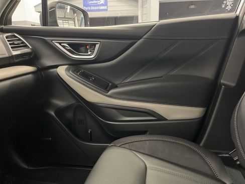 Certified 2024 Subaru Forester Limited image 13