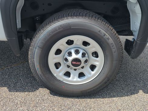 New 2025 GMC Sierra 2500 Pro w/ Convenience Package image 36