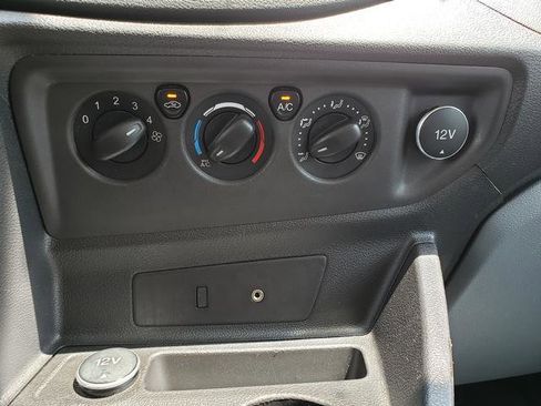 Used 2015 Ford Transit 350 XLT image 22