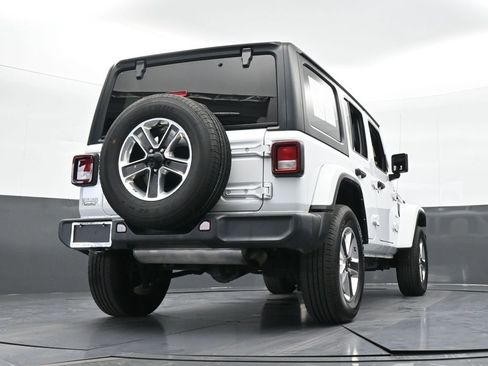 Used 2022 Jeep Wrangler Unlimited Sahara image 61