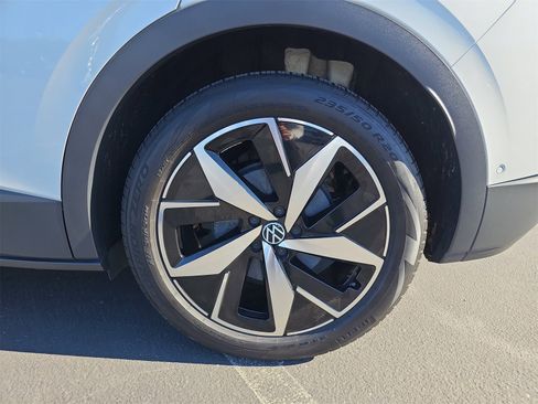 Used 2023 Volkswagen ID.4 S image 34