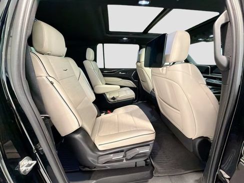 Used 2024 Cadillac Escalade ESV Sport w/ LPO, ONYX Package AWD/4WD image 26