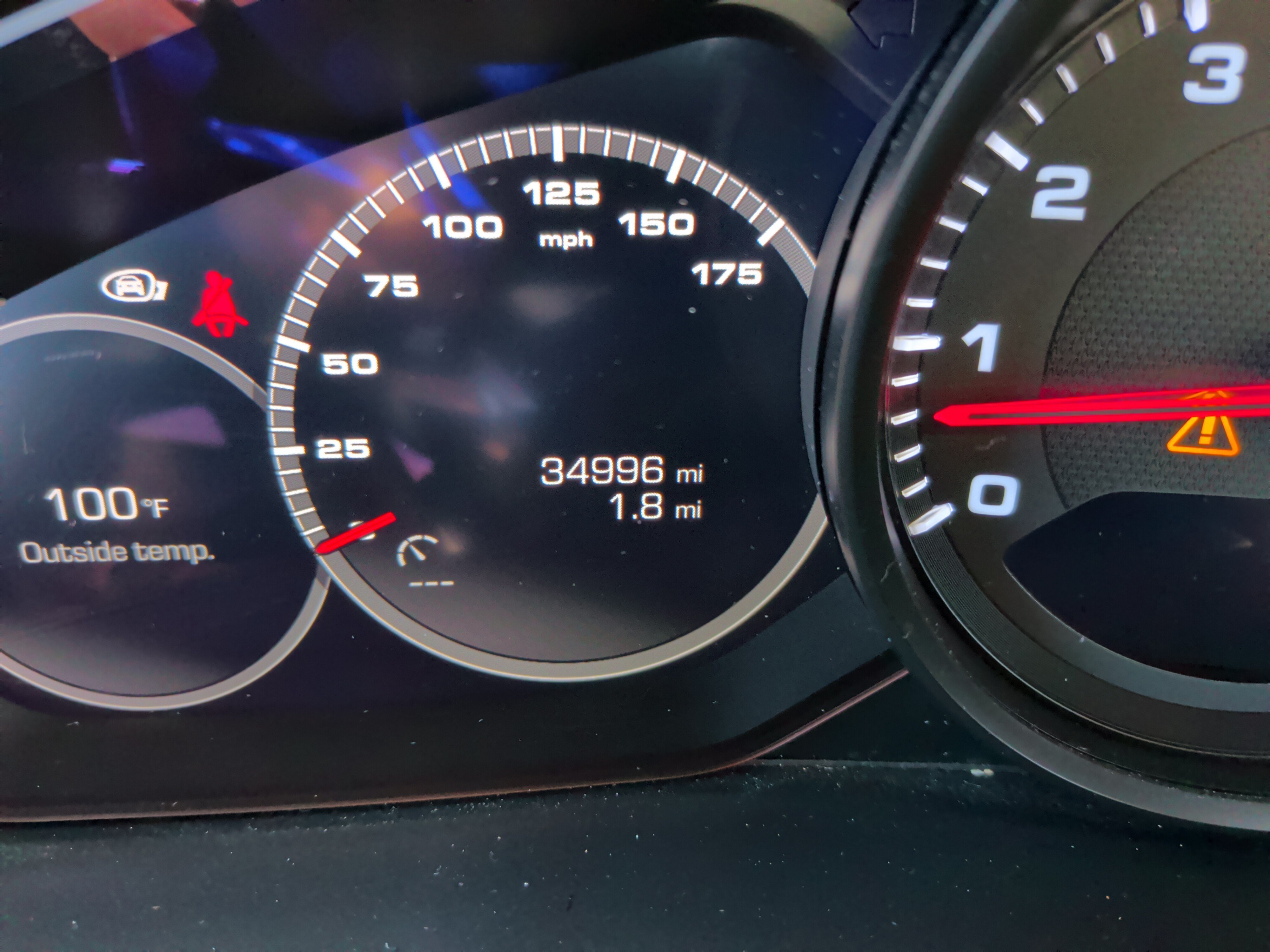 Used 2020 Porsche Cayenne AWD/4WD image 21