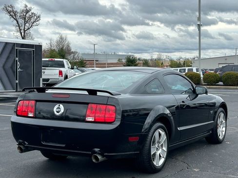 Used 2006 Ford Mustang GT Premium image 7