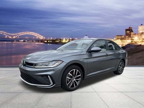 Certified 2025 Volkswagen Jetta SE w/ Sunroof Package image 1