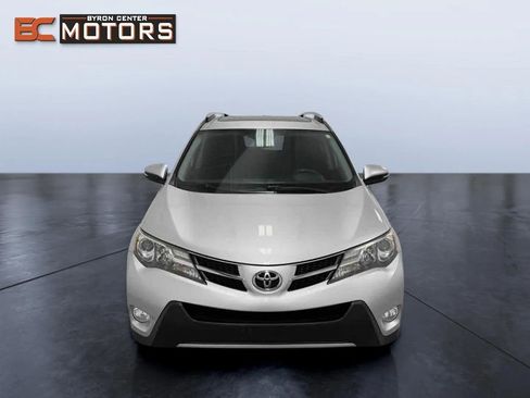 Used 2014 Toyota RAV4 XLE image 8