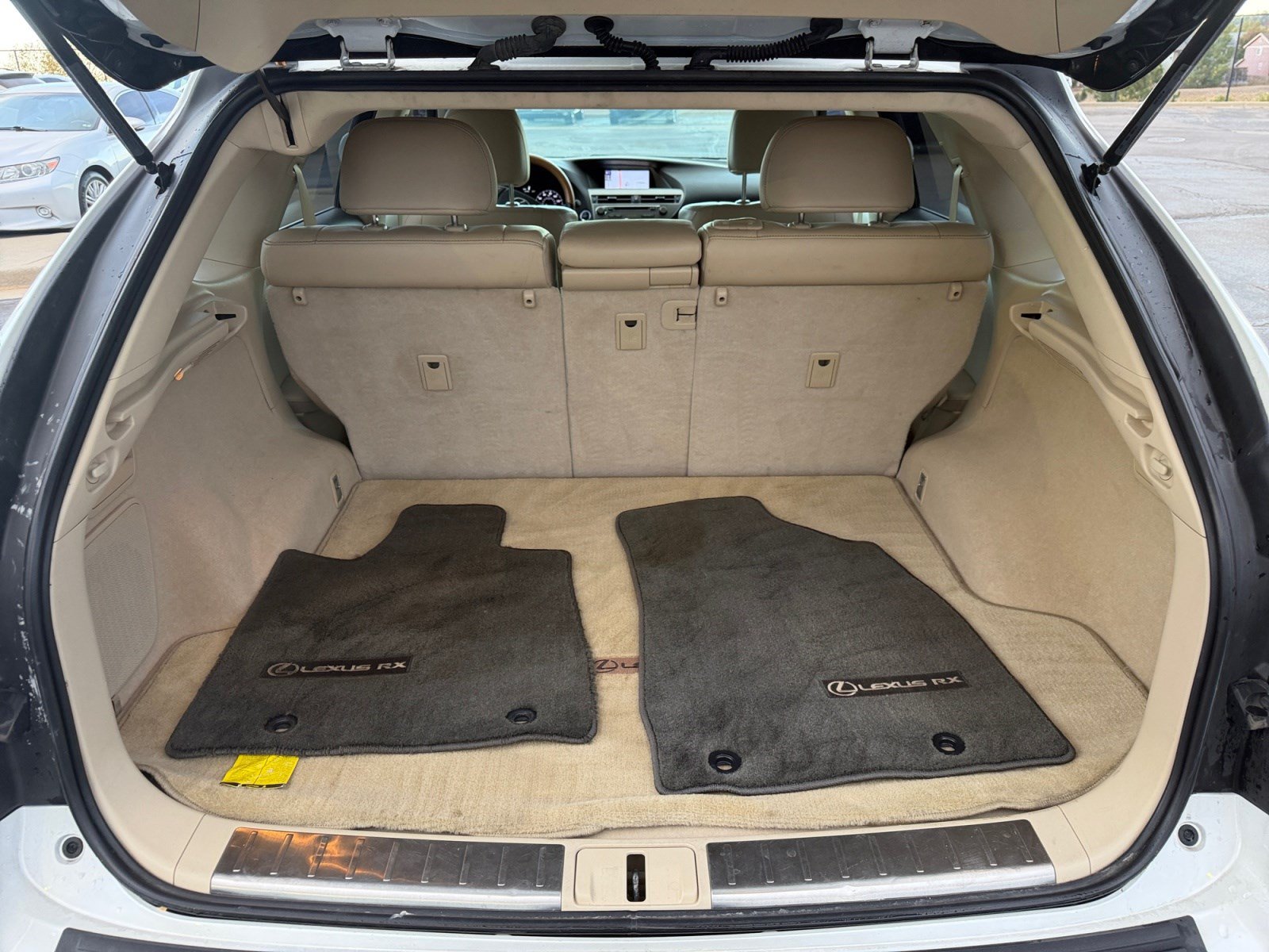 Used 2014 Lexus RX 450h AWD image 32
