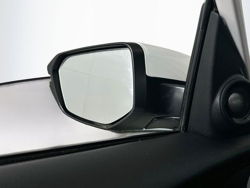 Used 2019 Honda Insight Touring image 16