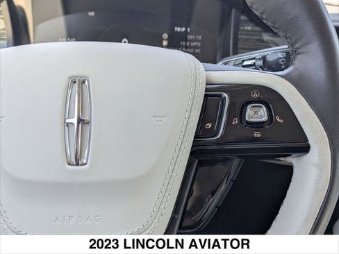 Used 2023 Lincoln Aviator Black Label w/ Dynamic Handling Package AWD/4WD image 16