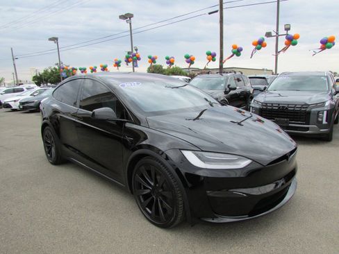 Used 2022 Tesla Model X Plaid AWD/4WD image 2