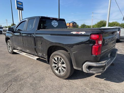 Used 2024 Chevrolet Silverado 1500 LT AWD/4WD image 4