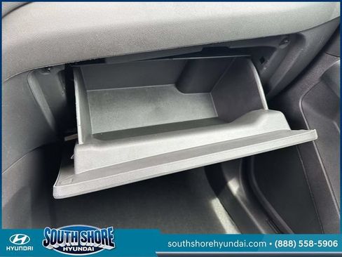 Used 2024 Chevrolet Equinox LT AWD/4WD image 39