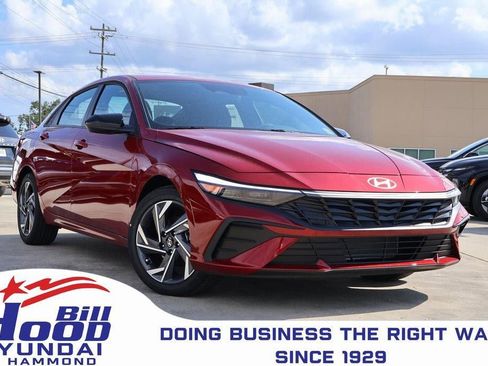 New 2025 Hyundai Elantra Sport image 1